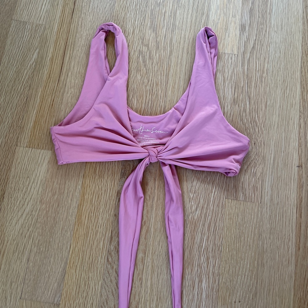 437 bikini top size small
